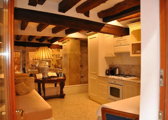 Henry\'S Heaven Apartment
