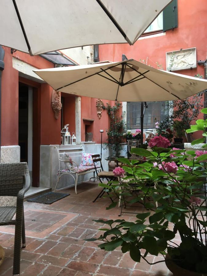 Henry's Heaven Venise